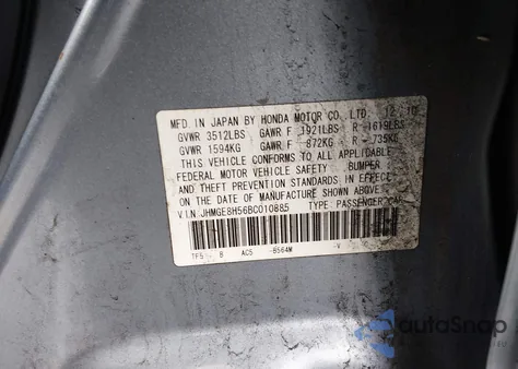 2011 Honda Fit Sport z USA, uszkodzony, nr VIN JHMGE8H56BC010885